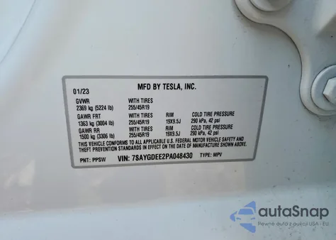 2023 Tesla Model Y z USA, uszkodzony, nr VIN 7SAYGDEE2PA048430